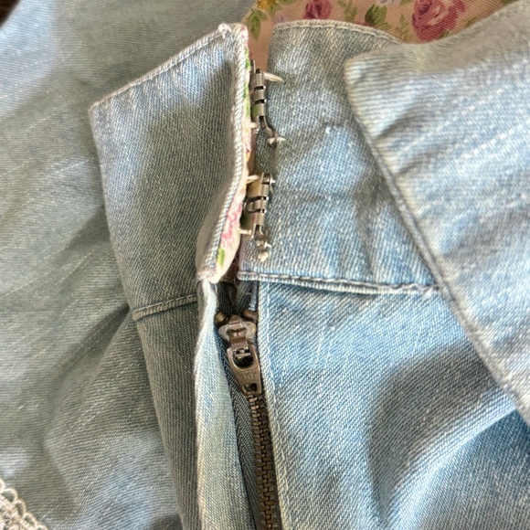 liz lisa esque light denim mini skirt size F Japan - Picture 3 of 5